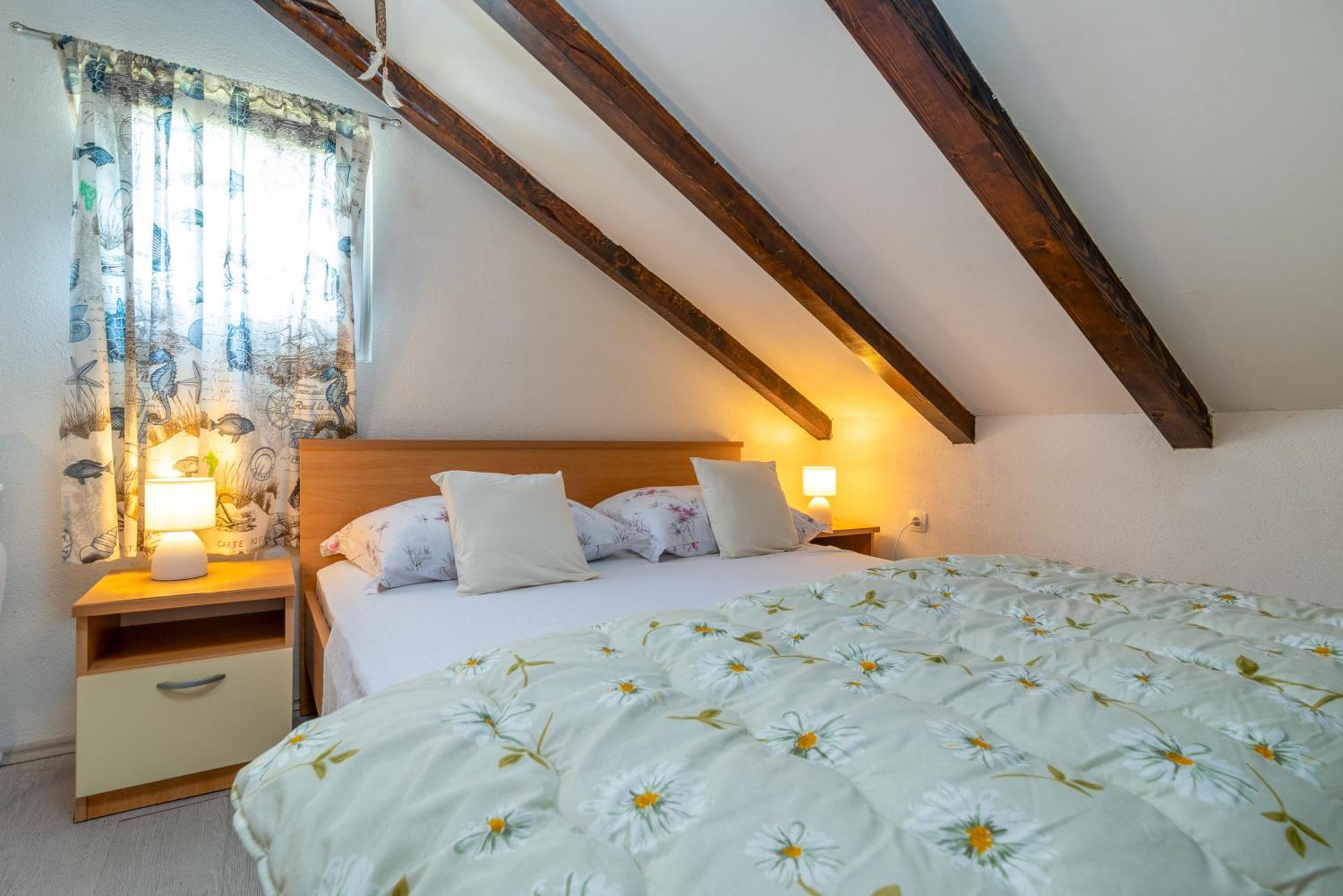 Studio Apartment Dona 特罗吉尔 外观 照片