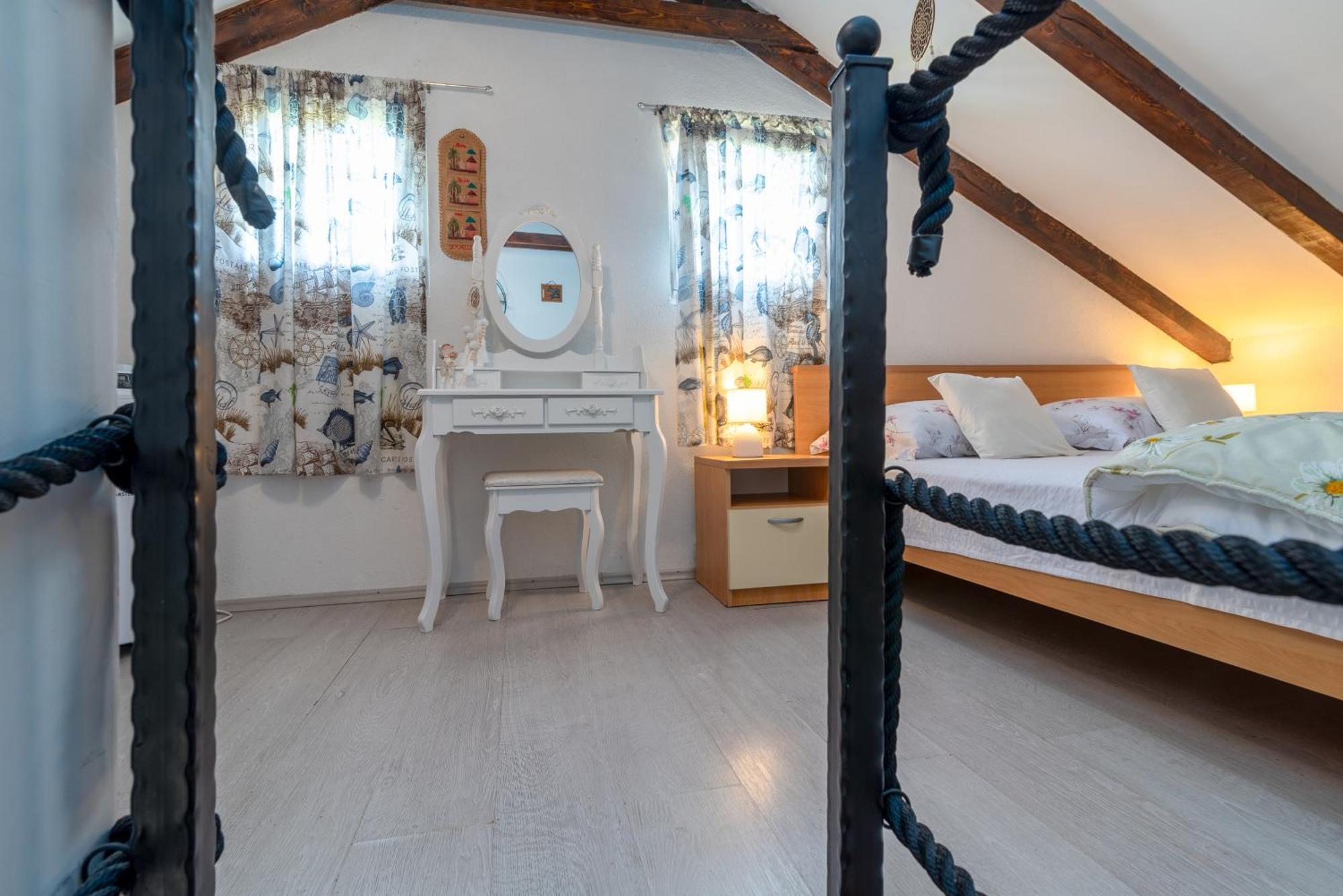 Studio Apartment Dona 特罗吉尔 外观 照片